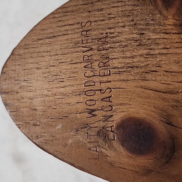 LAITY WOOD CARVERS LANCASTER,  PA WOODEN  CARVED  DUCK. - Picture 7 of 7